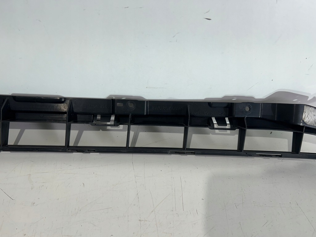 фото №10, Audi rs4 a4 b9 lift 8w0 решітка бампера перед передня 8w0807683h