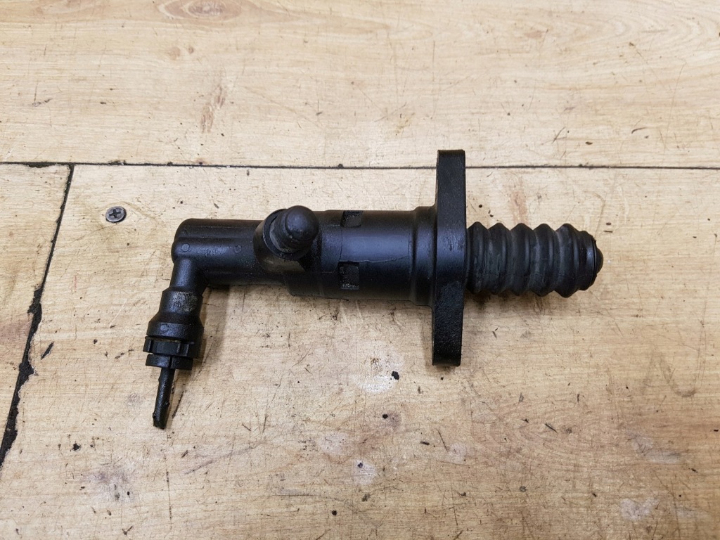 фото №1, Цилиндр сцепления помпа сцепления skoda octavia ii 1.9 tdi