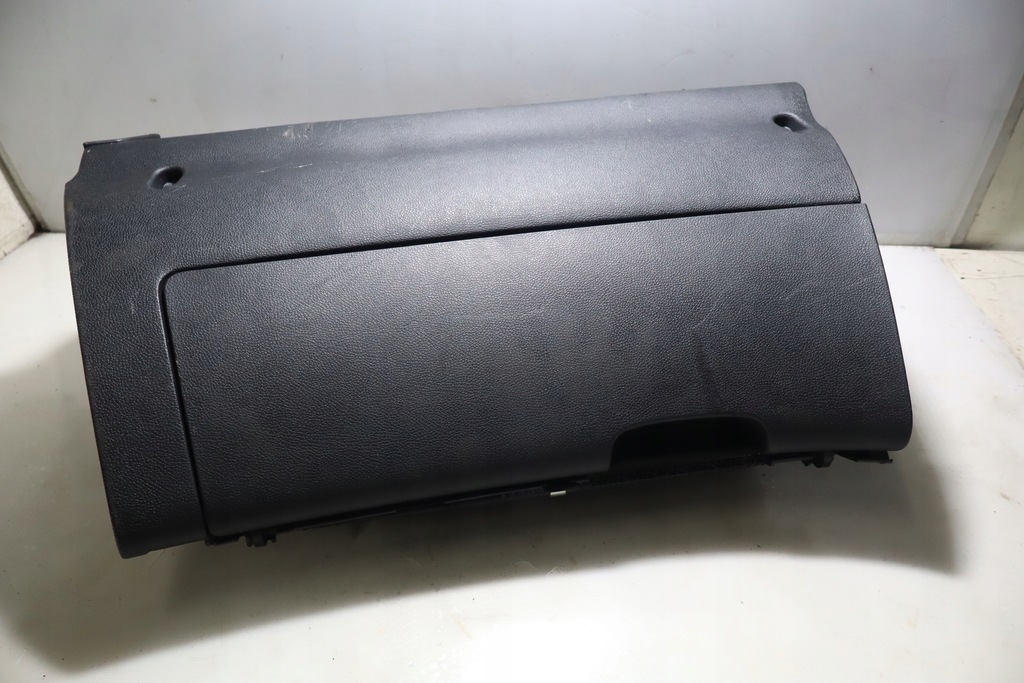 фото №1, Бардачок пасажира skoda octavia ii lift
