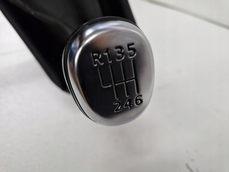 фото №13, Renault scenic 4 iv 1.6 dci вибірник домкрат перемикання передач троси 6b