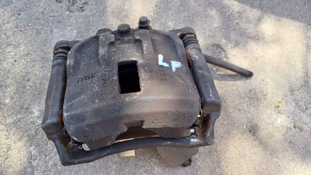 фото №1, Honda civic viii 2.2 i-ctdi суппорт левый передний