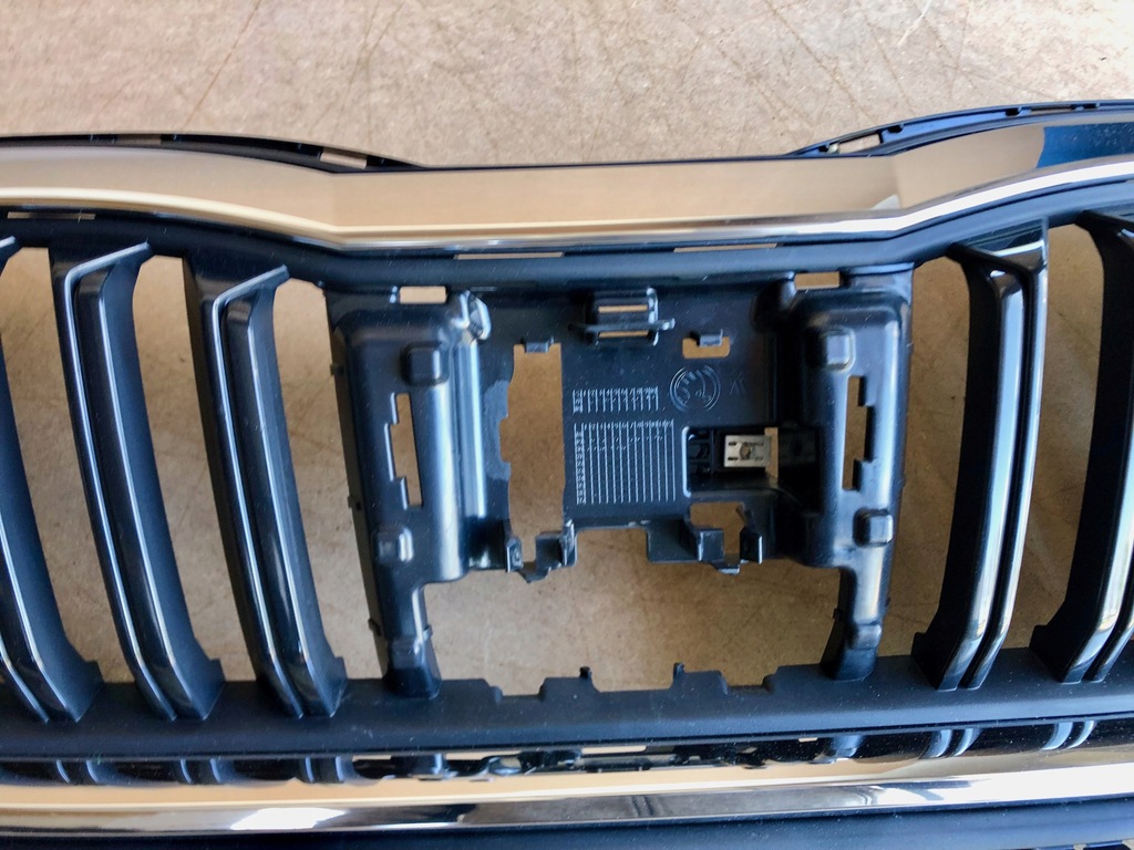 фото №11, Skoda octavia iv решітка радіатора бампера радіатора хром