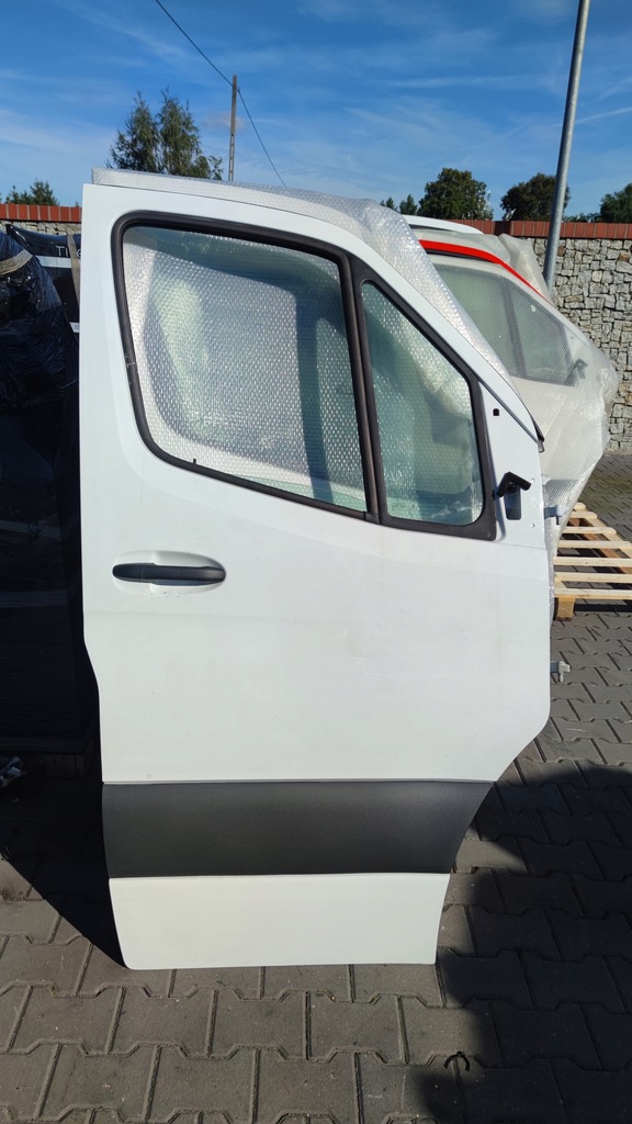 фото №2, Дверь правое белый nowe mercedes sprinter 907 910