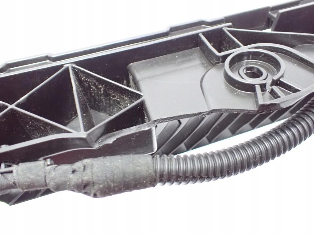 фото №9, Напрямна кронштейн бампера задня балка 5fj807863a seat tarraco 19r