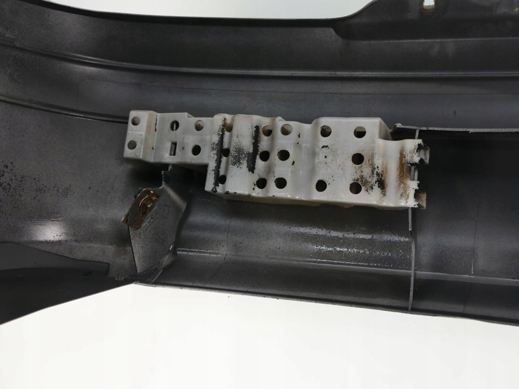 Renault megane i hb бампер задняя задний mv640 Доставка