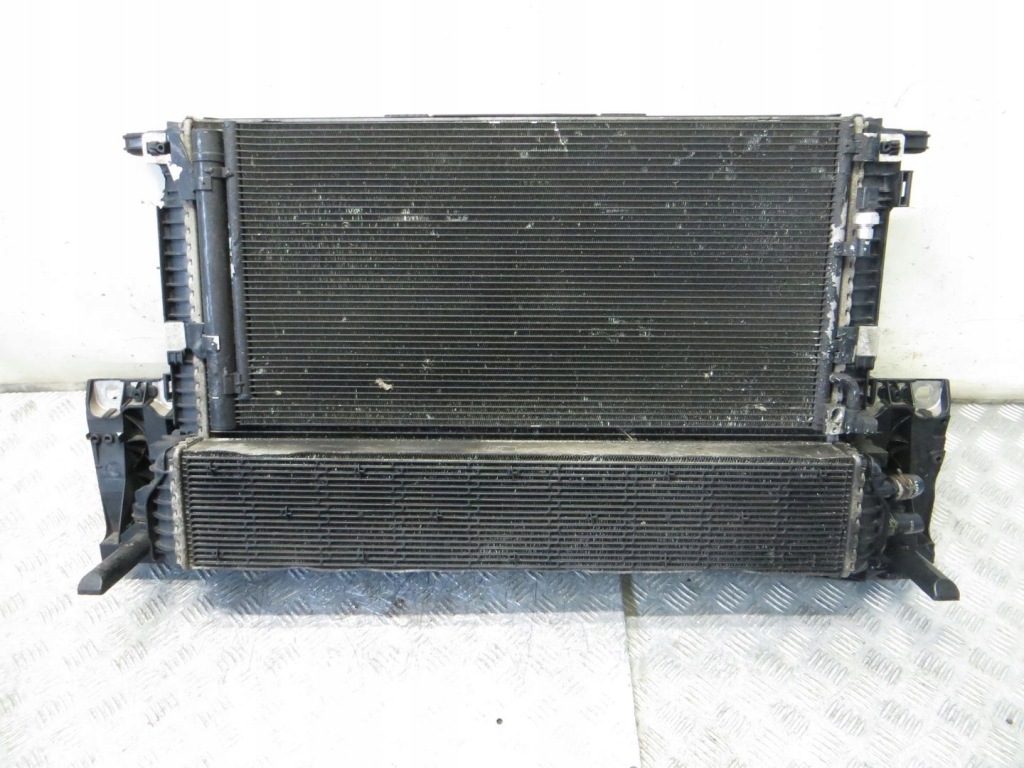 Audi a4 b9 1.4b радиатор вентилятор комплект  14- Киев