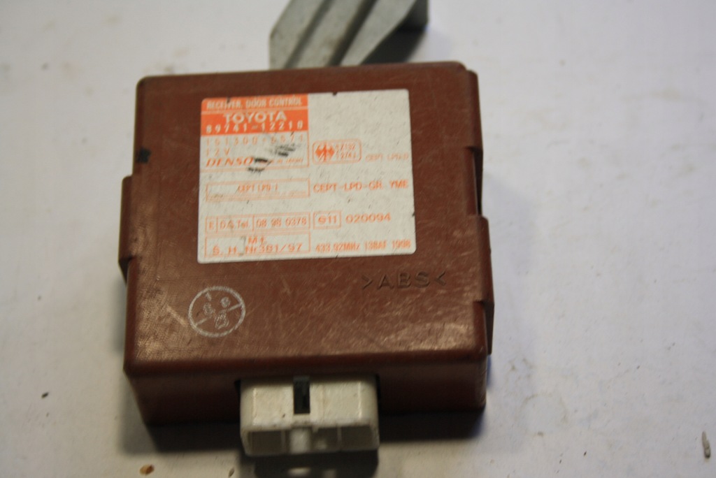 фото №1, Toyota corolla модуль центрального замка