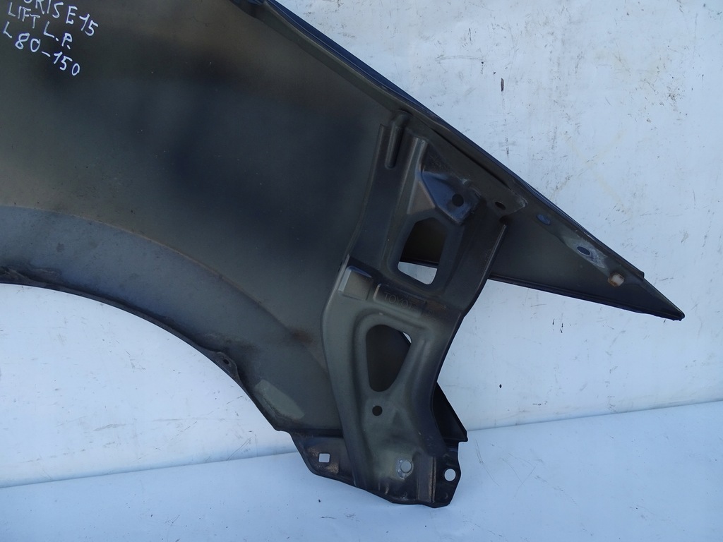 фото №8, Крила лівий перед передній toyota auris i e15 lift 209 1 лак