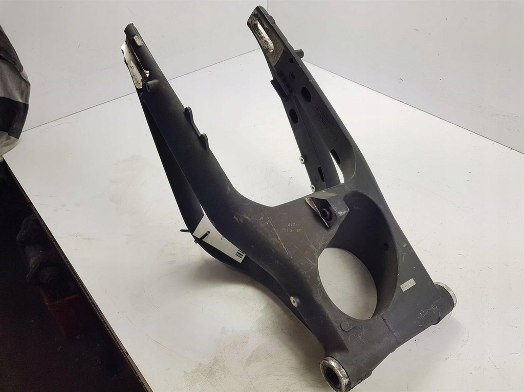 фото №2, Рычаг задняя triumph street triple r