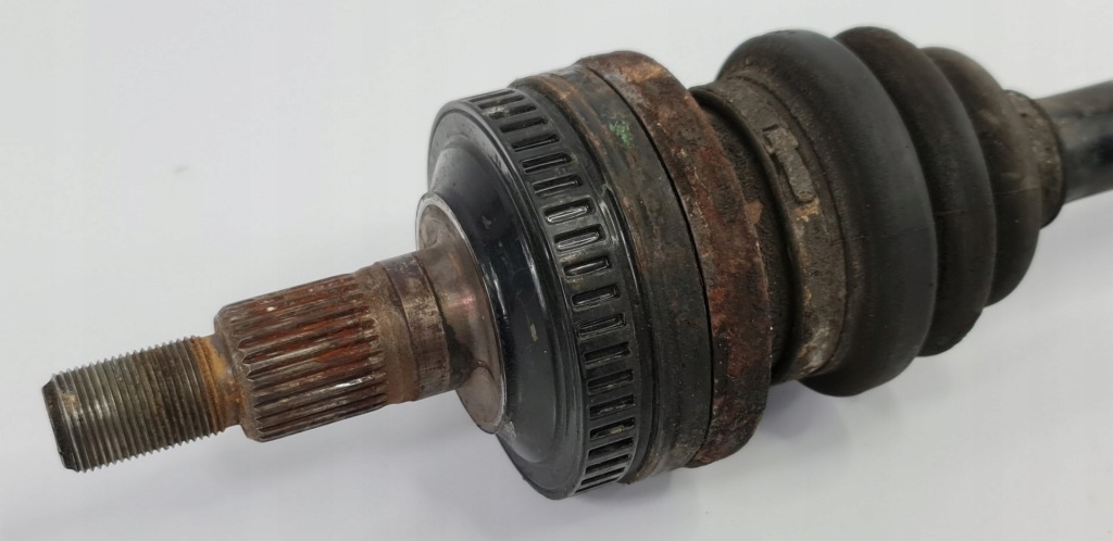 фото №3, Приводной вал правая правый задняя porsche boxster 986