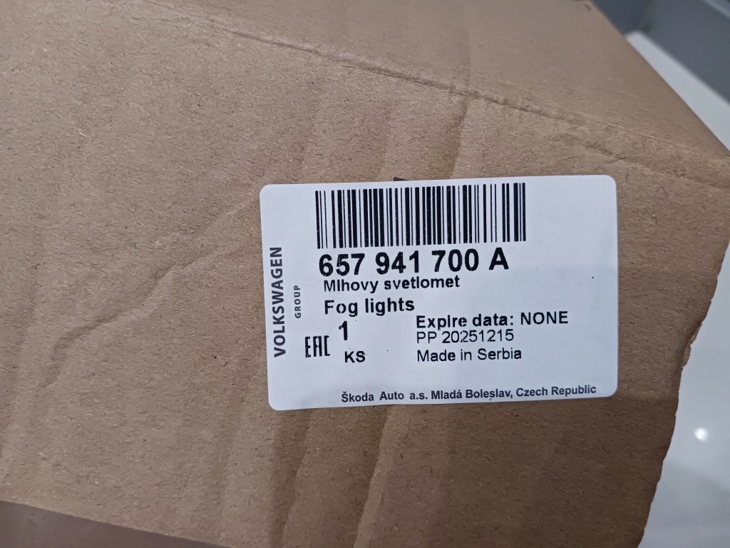 Skoda scala рестайлінг  протитуманна фара led drl перед передній правий 657941700a Оригінал