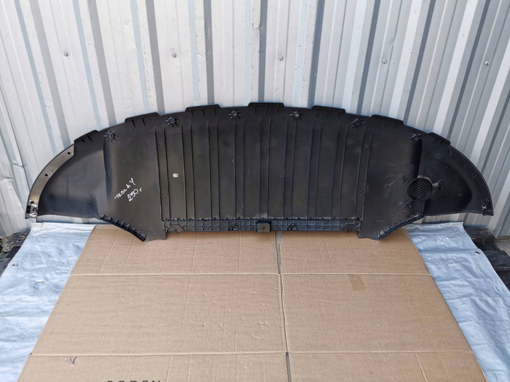 Tesla model y 20- плита захист pod бампер перед 1760713-00-c Недорого