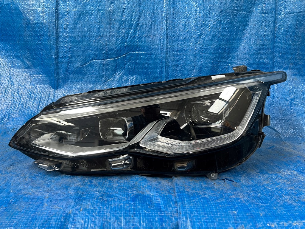 фото №1, Vw golf viii 8 ліва лампа full led