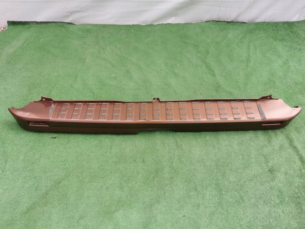 Купити Бампер задня задній молдинг renault trafic iii vivaro b 850221446r