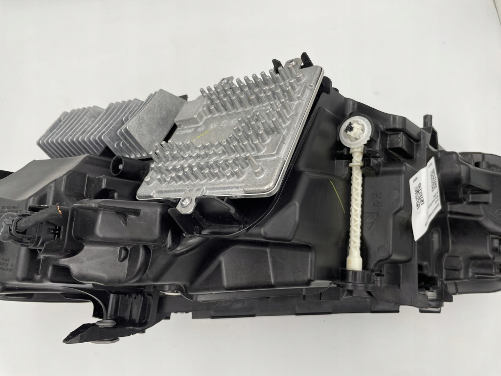 Купить Bmw g20 g21 лампа правая рестайлинг  lci anglik 5a1a4f8