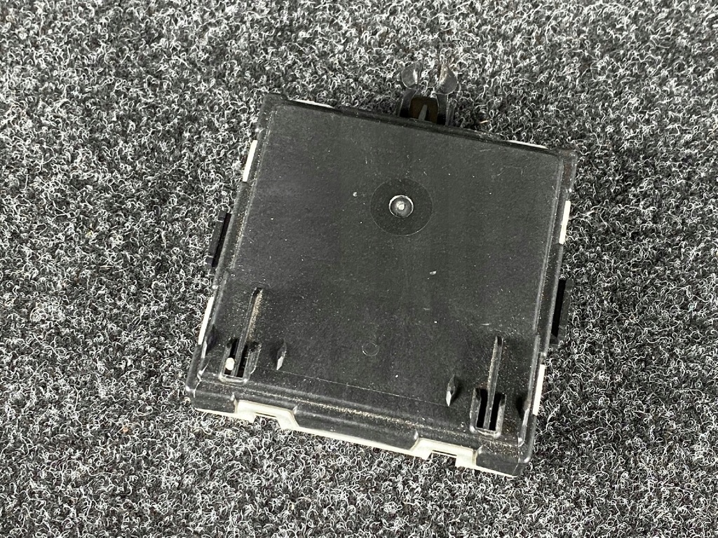 фото №1, Mercedes a w177 2021 модуль двері правий перед