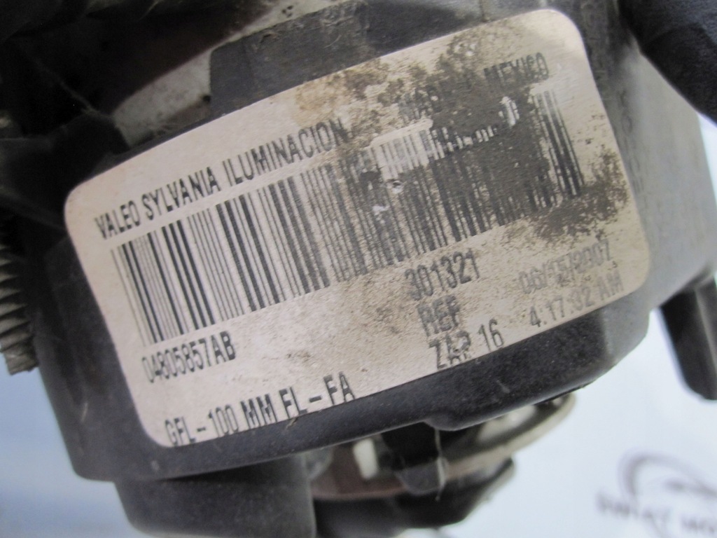 фото №8, Jeep patriot 08r противотуманная фара левый 04805857ab