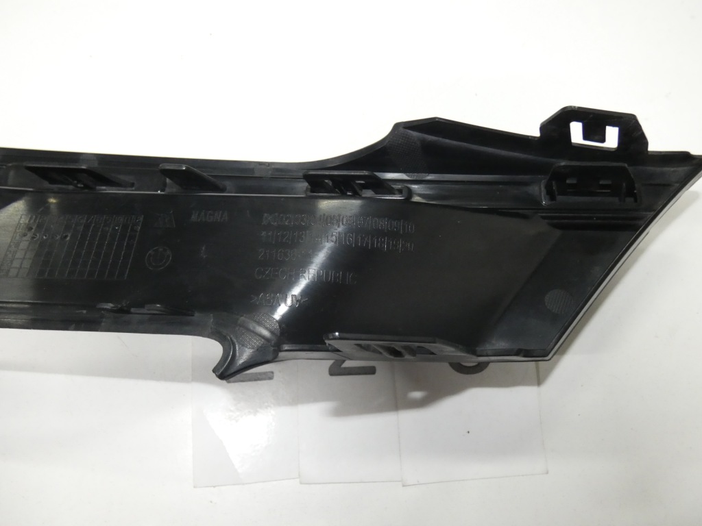 Решётка бампера bmw x-1 f48 рестайлинг  левая 220. Оригинал