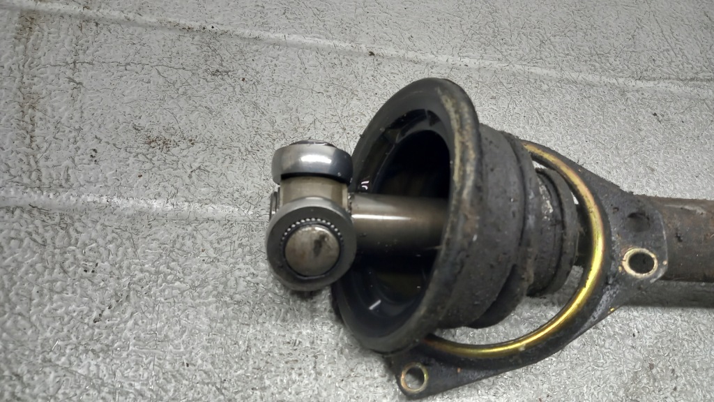 Приводной вал левая перед renault laguna 1.9dci 02r Цена