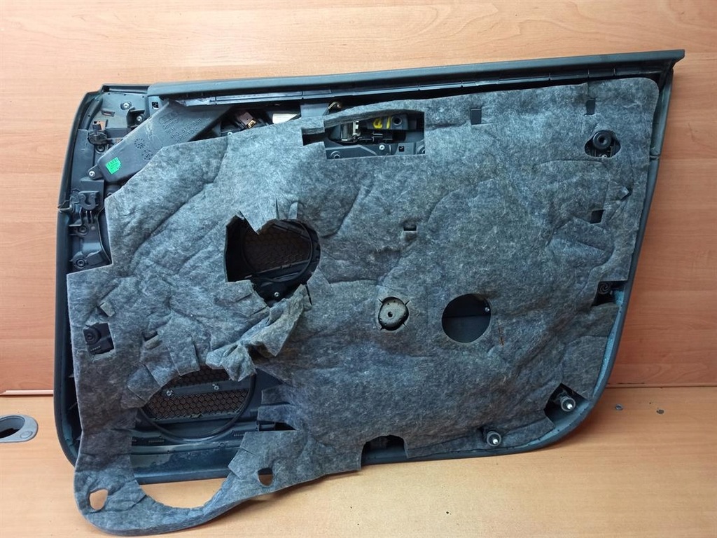 фото №5, Обшивка двері лівий передній audi a8 d4