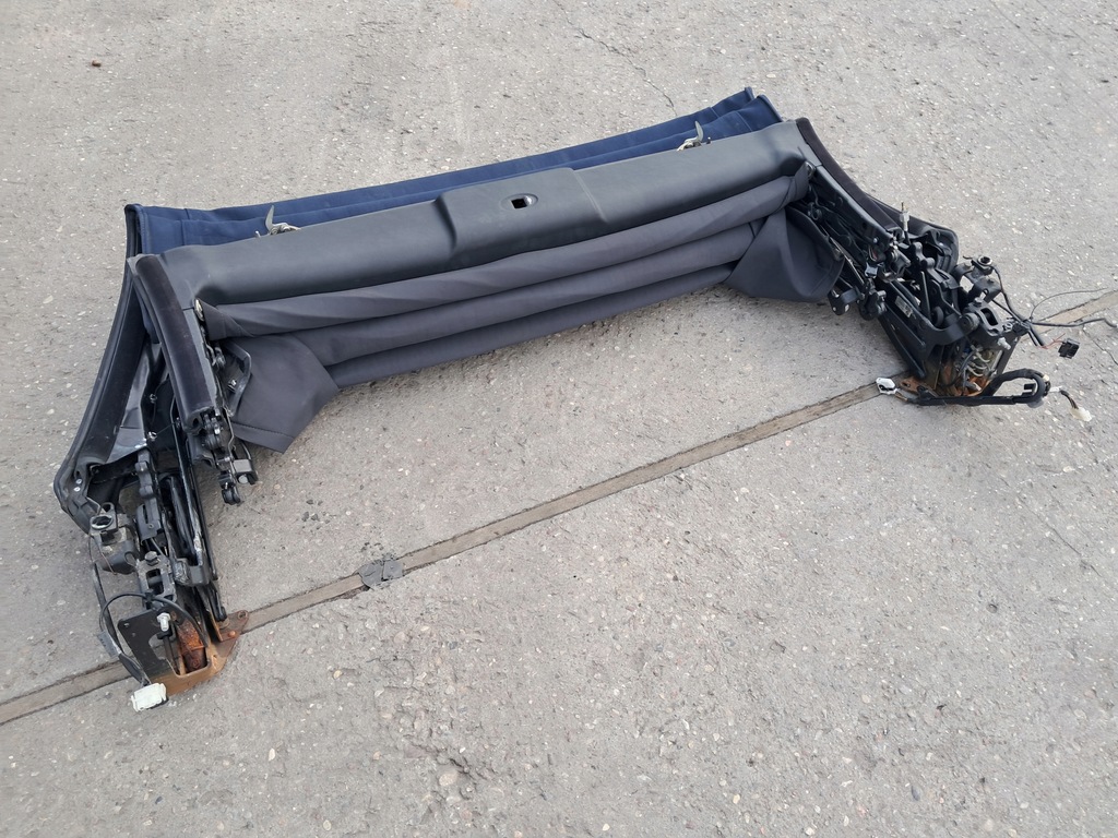 фото №13, Крыша синий электрический обшивка 8 243 262 рама каркас kpl bmw e46 cabrio