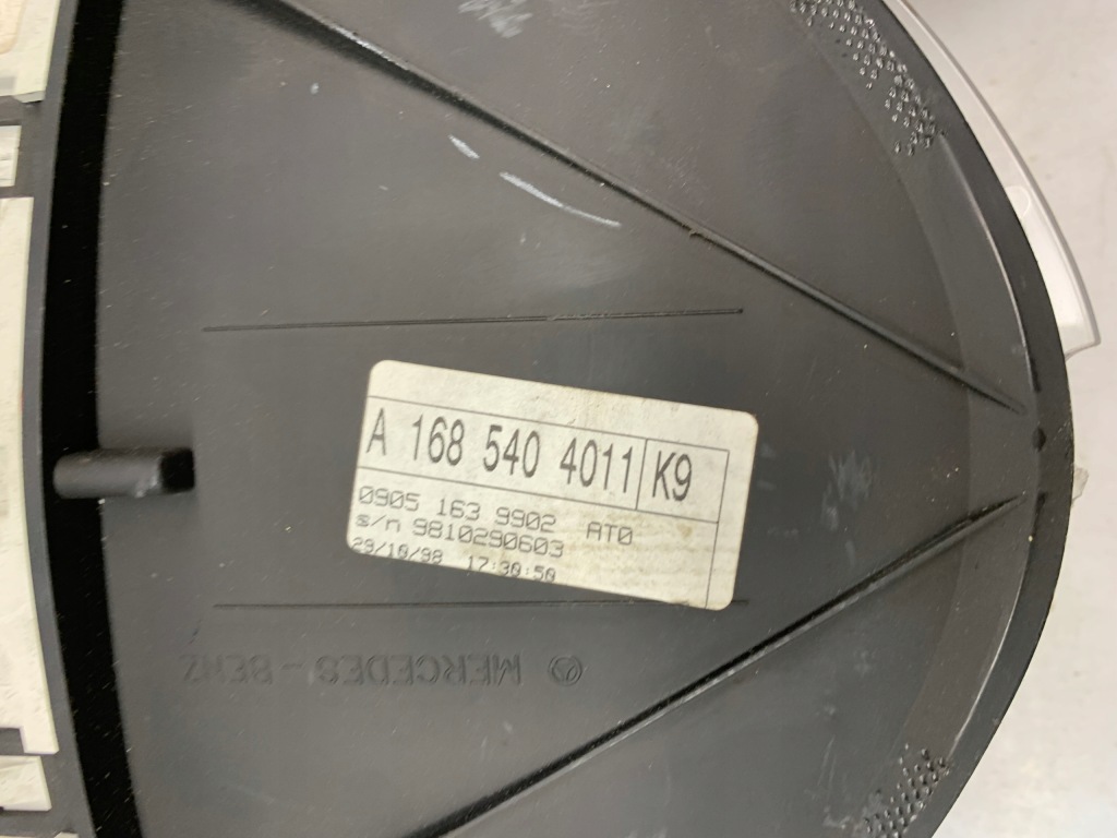 фото №5, Счетчик приборная панель a1685404011 mercedes