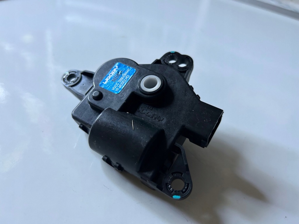 Tesla model s 2014 двигатели вентилятор в Украине