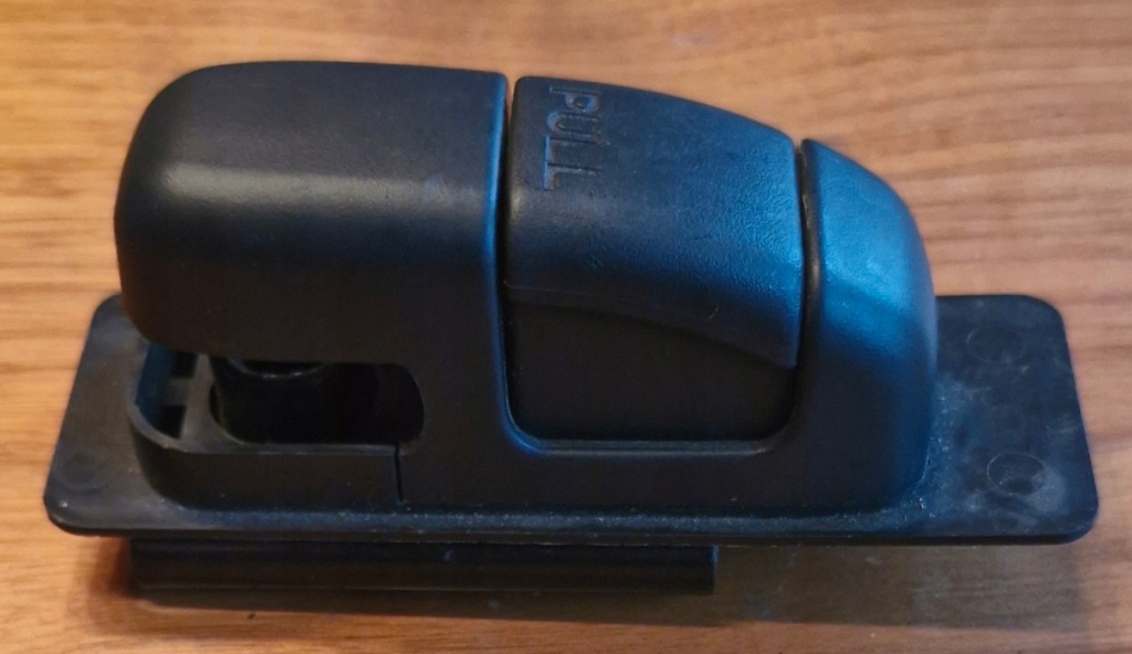 Купити Регулятор висоти поперечина безпеки перед ford ranger iii