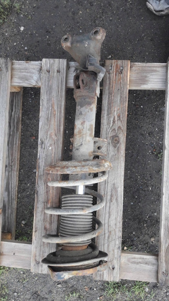 фото №1, Амортизатор пружина перед левый mercedes r170 2.3