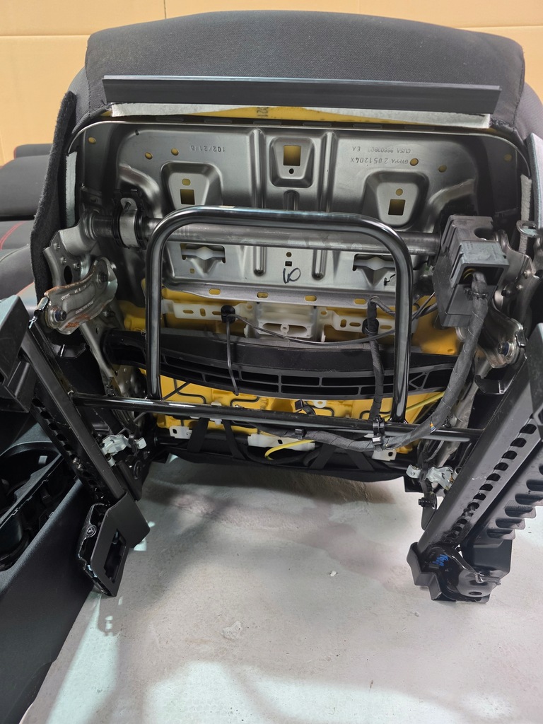 фото №7, Сидіння заднє сидіння салон ford puma ii mk2 czerwona nić