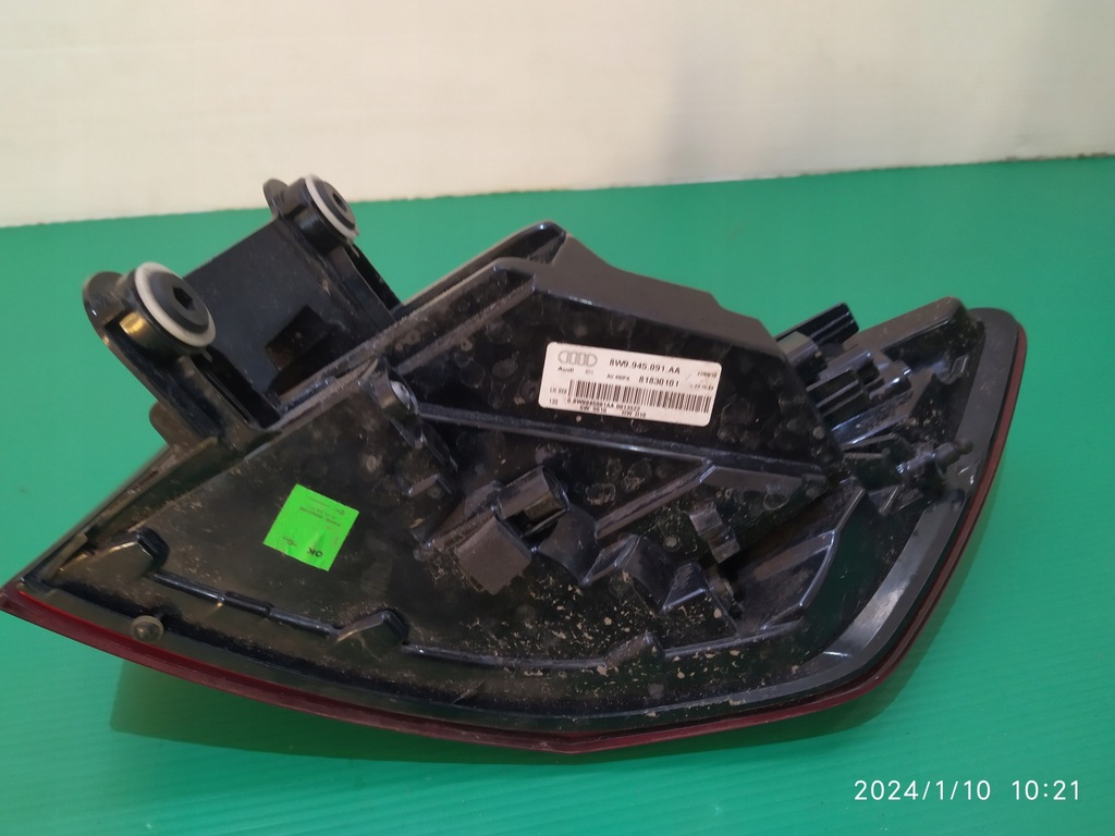 фото №10, Audi a4 b9 kombi лампа задня ліва led 8w9945091