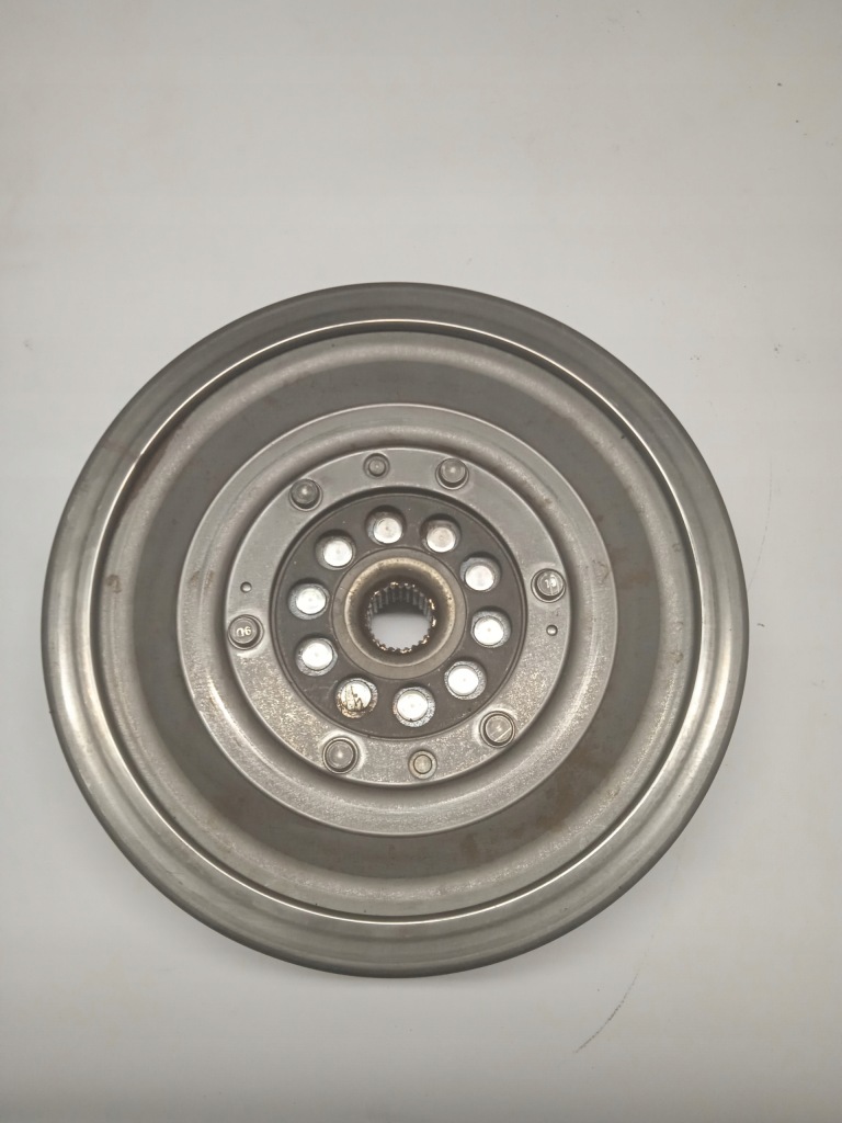 фото №1, Audi оригінальний номер 0b5105317f колесо маховик