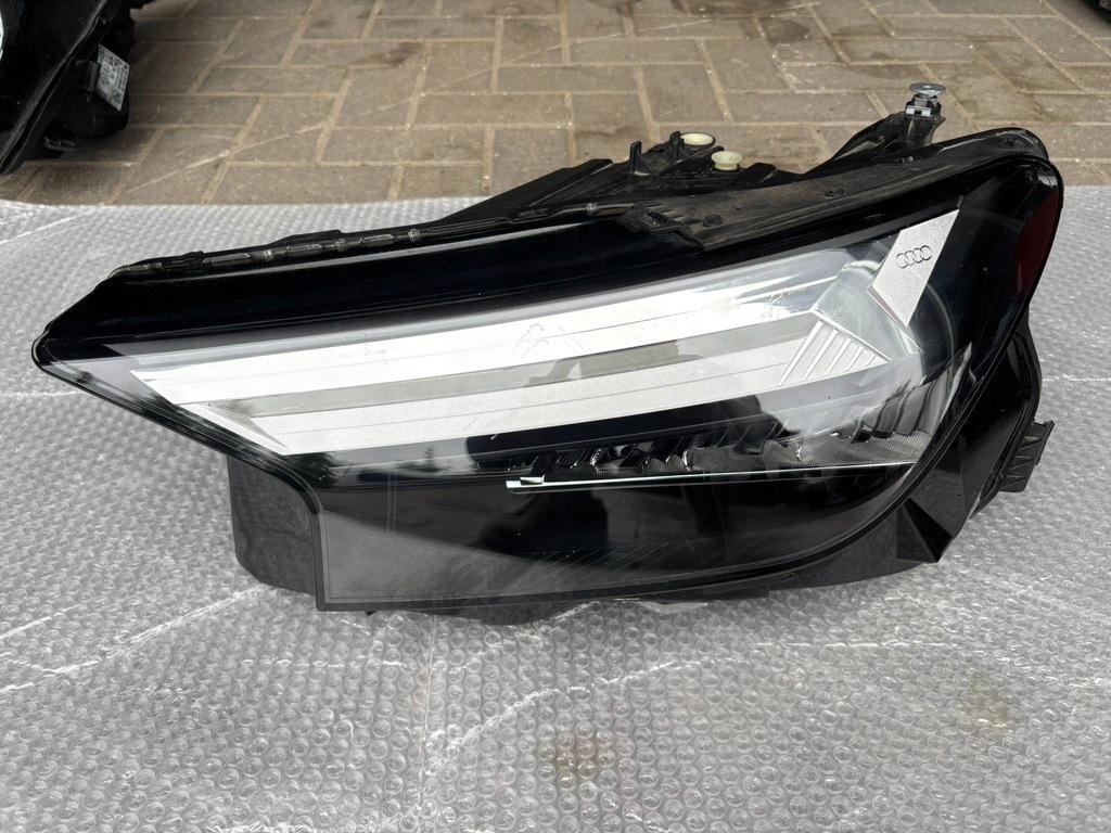 фото №1, Лампа передня ліва led audi q4 e-tron