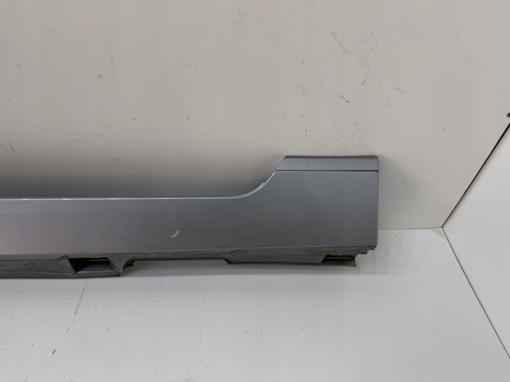 Vw passat b8 3g0 15- накладка  порог левая 3g0853857 Недорого