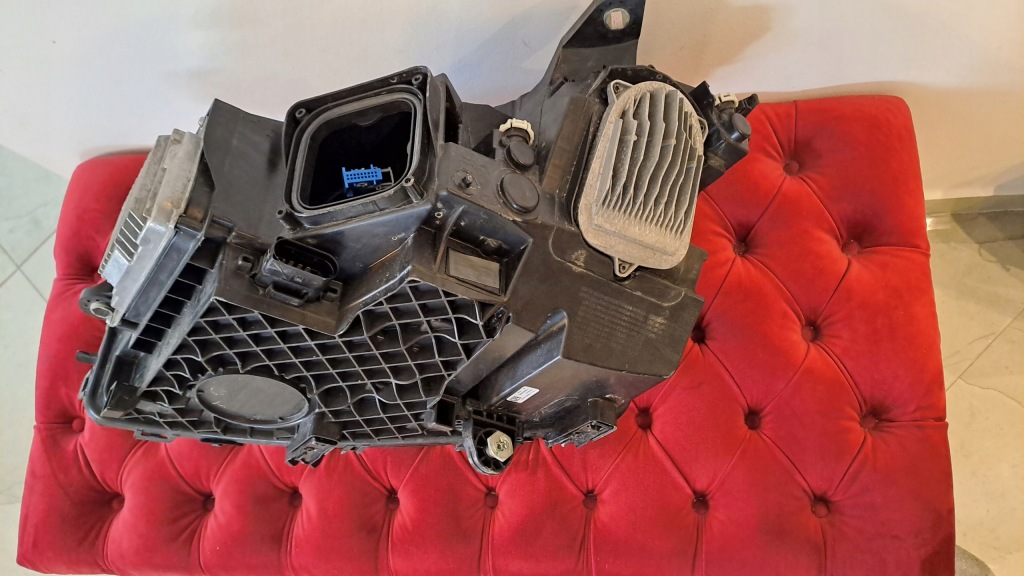 Glc 253 фара full led правый Недорого