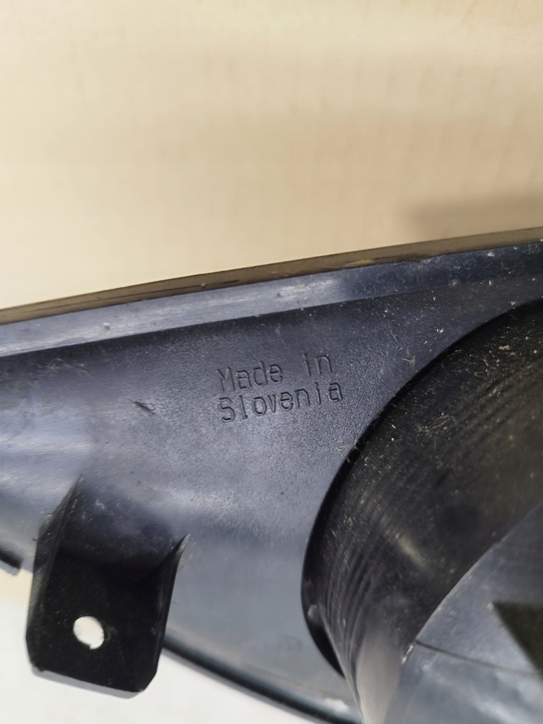 фото №9, Лампа права задня задня smart roadster 452 cabrio lata 2003-2005 angielska