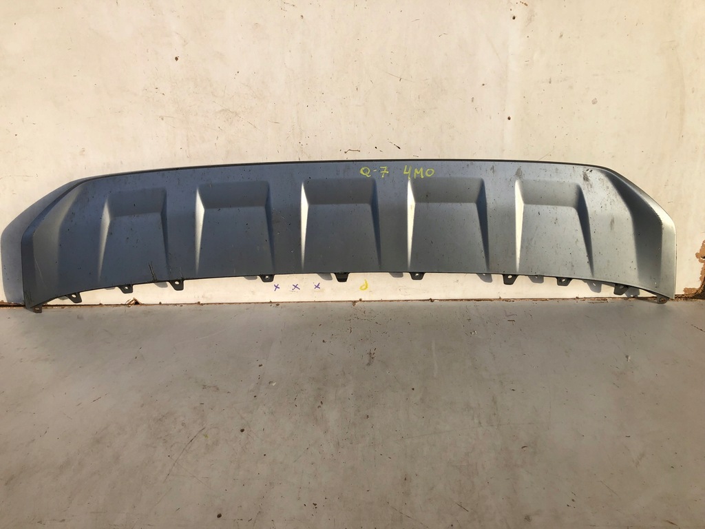 фото №1, Audi q7 4m спойлер бампера перед