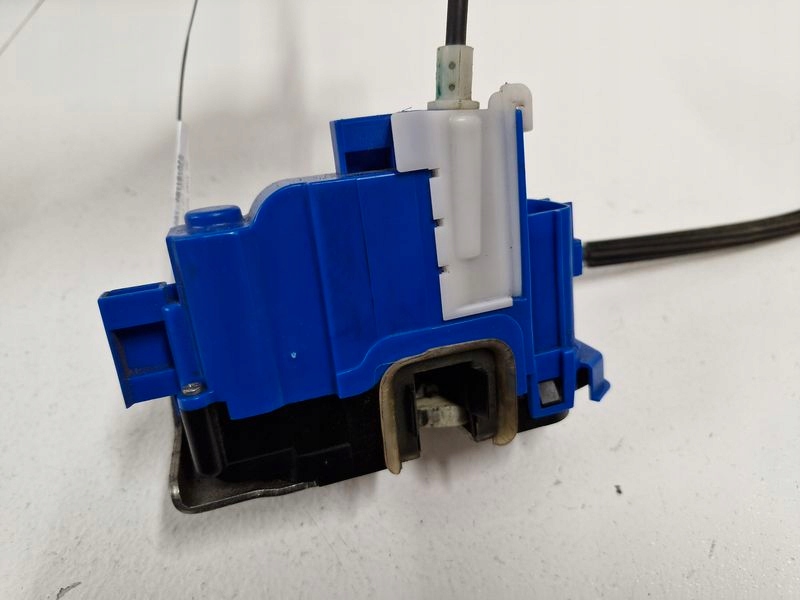 фото №7, Fiat 500l 500 l замок дверь правый перед передний 4 pin eu 520181180