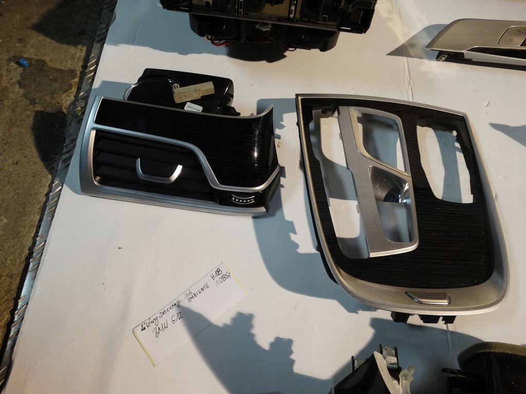 фото №5, Idealne накладки декоры led ambiente bmw g12 1