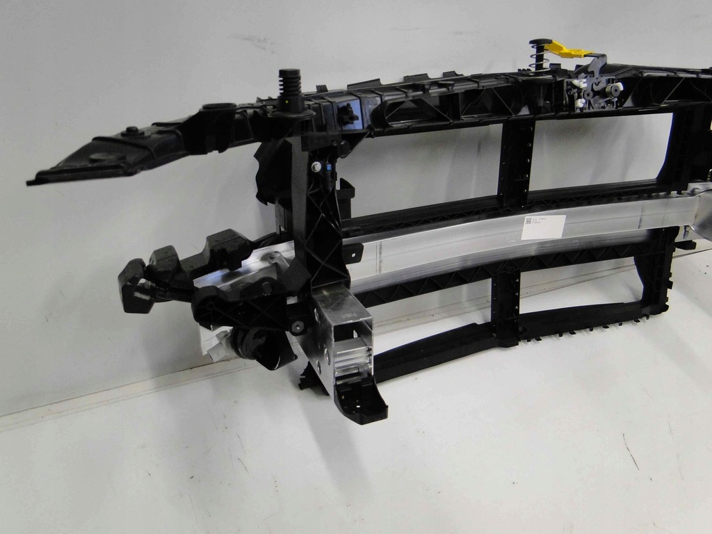 фото №7, Mercedes gla h247 247 кронштейн зона с ремень