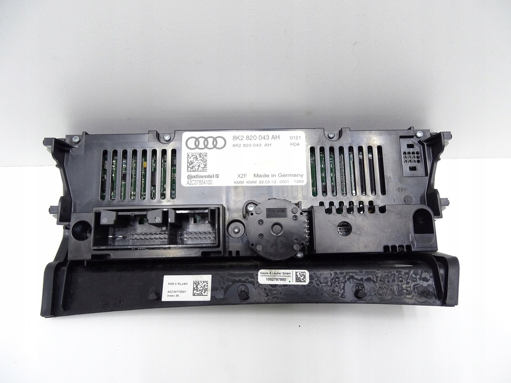 фото №12, Панель обдув кондиціонера 8k2820043ah audi a4 b8 lift