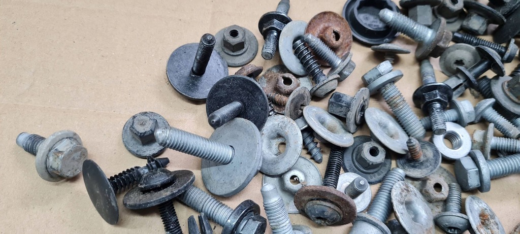 фото №9, A6 c8 4k болты винтики гайки крыльев бампер перед lz7s a7 4k