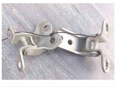 фото №1, Pontiac vibe 1.8 vvt-i 06r - 2 петлі праве перед