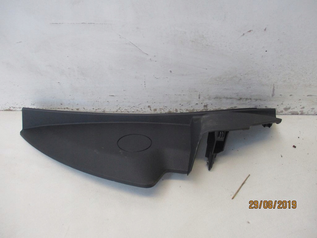 фото №1, Пластик защита консоли левая trafic vivaro iii