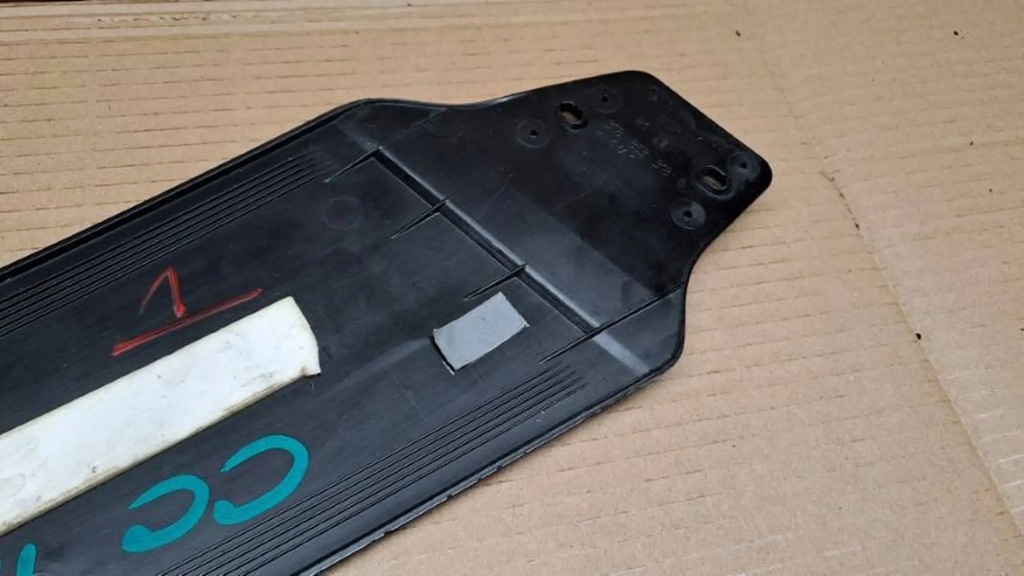 фото №5, Vw passat cc 3c8 защита стойка правая 3c8853318b