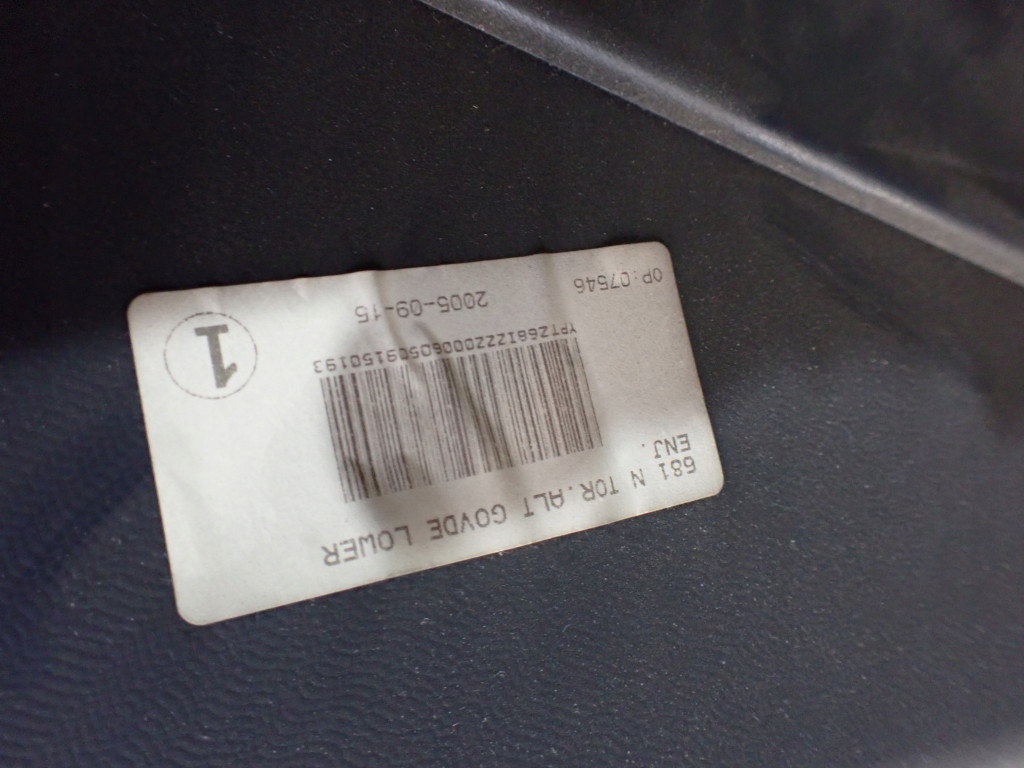 фото №15, Toyota corolla verso ii панель приладів приладова панель приладів kpl верхній i нижня частина