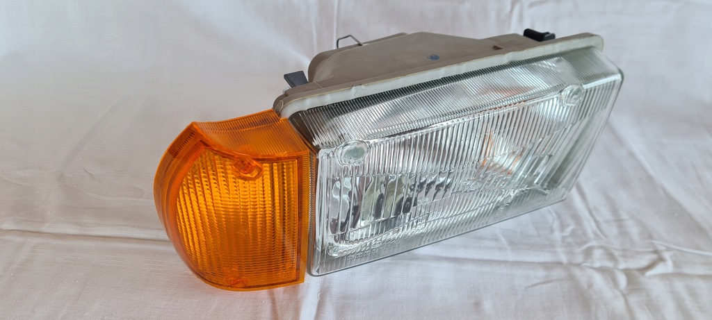 фото №15, Фара правый лампа alfa romeo giulietta 1978-1985 оригинал nowa carello