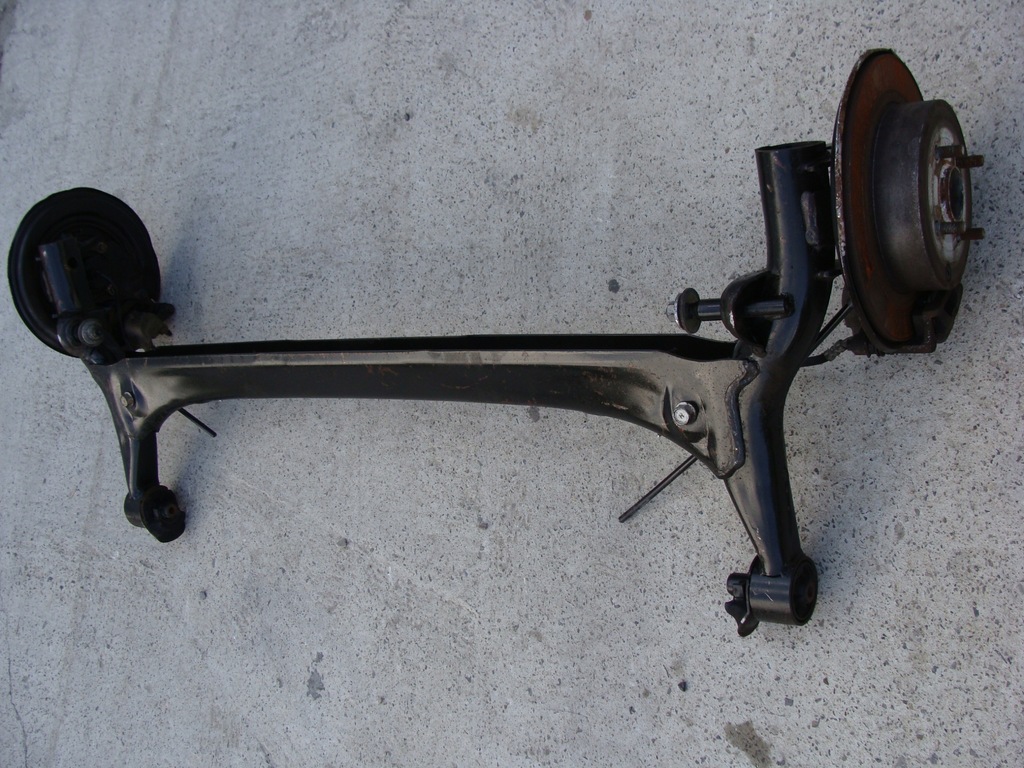 фото №6, Балка oś задняя toyota corolla e12 !!!