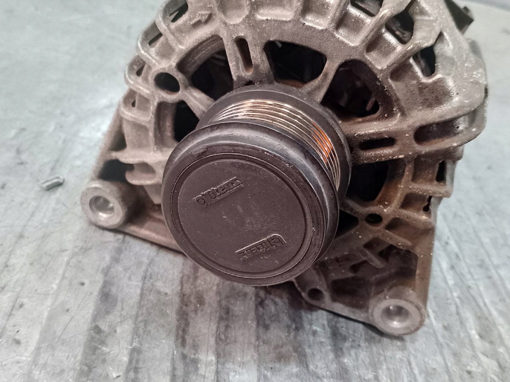 Генератор ford c-max 2 av6n-10300-mb 111022875 с Разборки