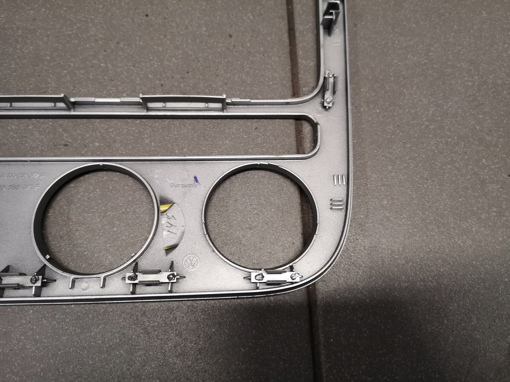 фото №10, Рамка защита консоли vw scirocco 1q0858071f